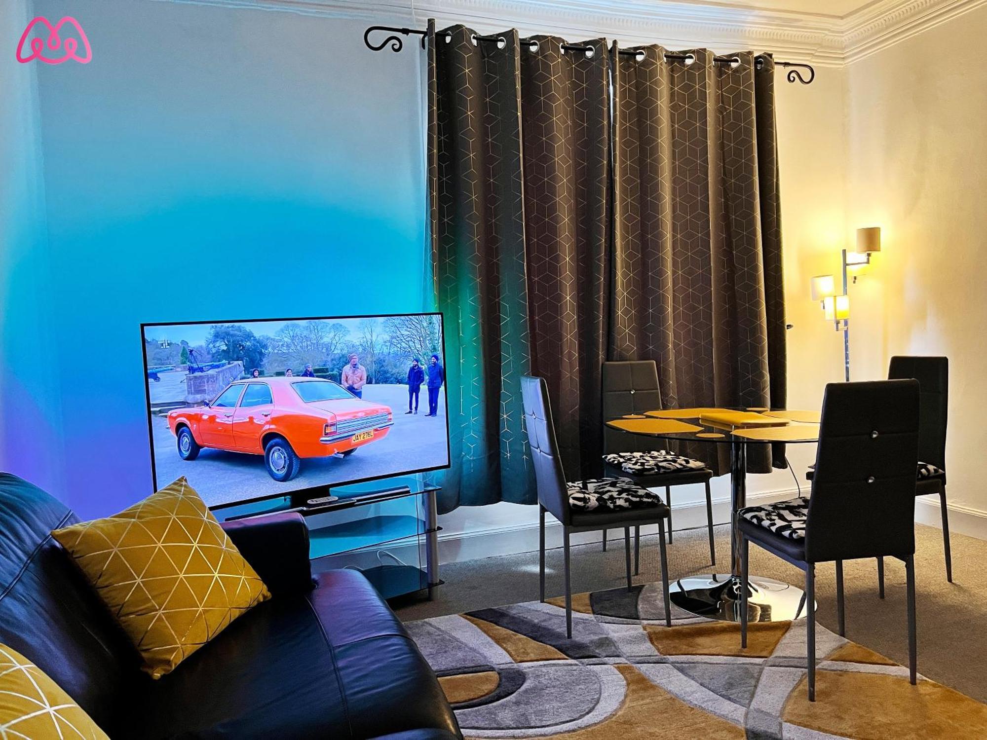 2 Bedrooms Entire Apartment Self Check In Kelty Экстерьер фото
